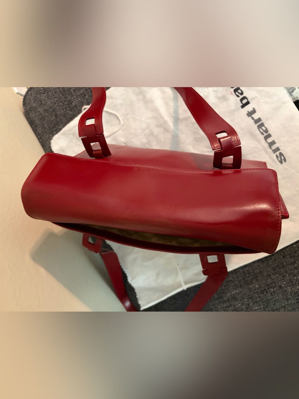 Le Tanneur Leather Handbag in Dark Red - Picture 8 of 15
